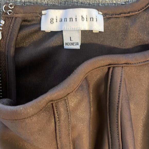 Gianni Bini Brown Leather Top - Picture 2 of 3